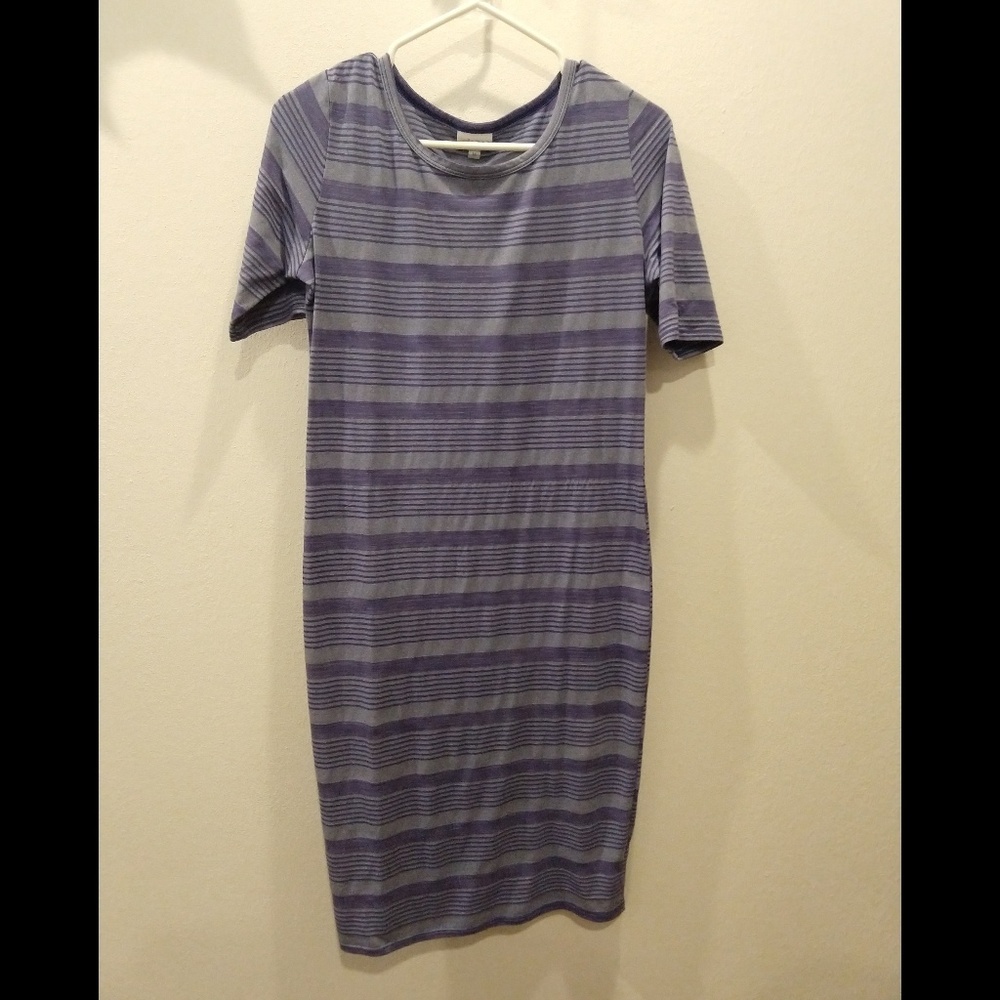 LuLaRoe Julia NWOT